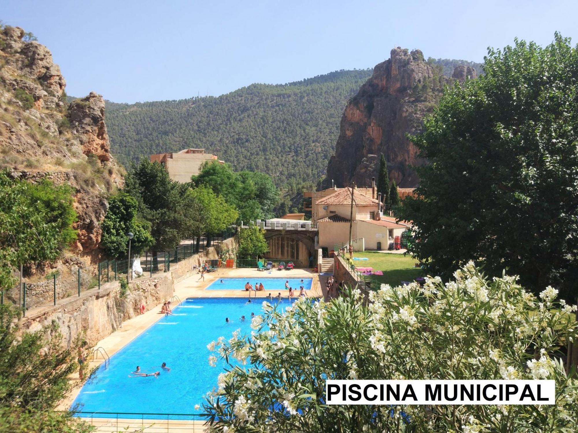 Lignum Hébergement de vacances Ayna